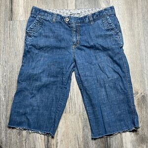 Columbia Women’s Cut Off Bermuda Jean Denim Shorts check measurements for sizing